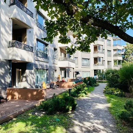 Apartament Prime Haven Near Sea & Park, Free Parking, Terrace *