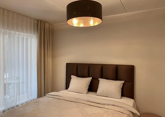 Apartment Prime Haven Near Sea & Park, Free Parking, Terrace